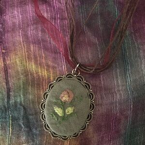 Vintage-style Floral Embroidered Pendant Necklace